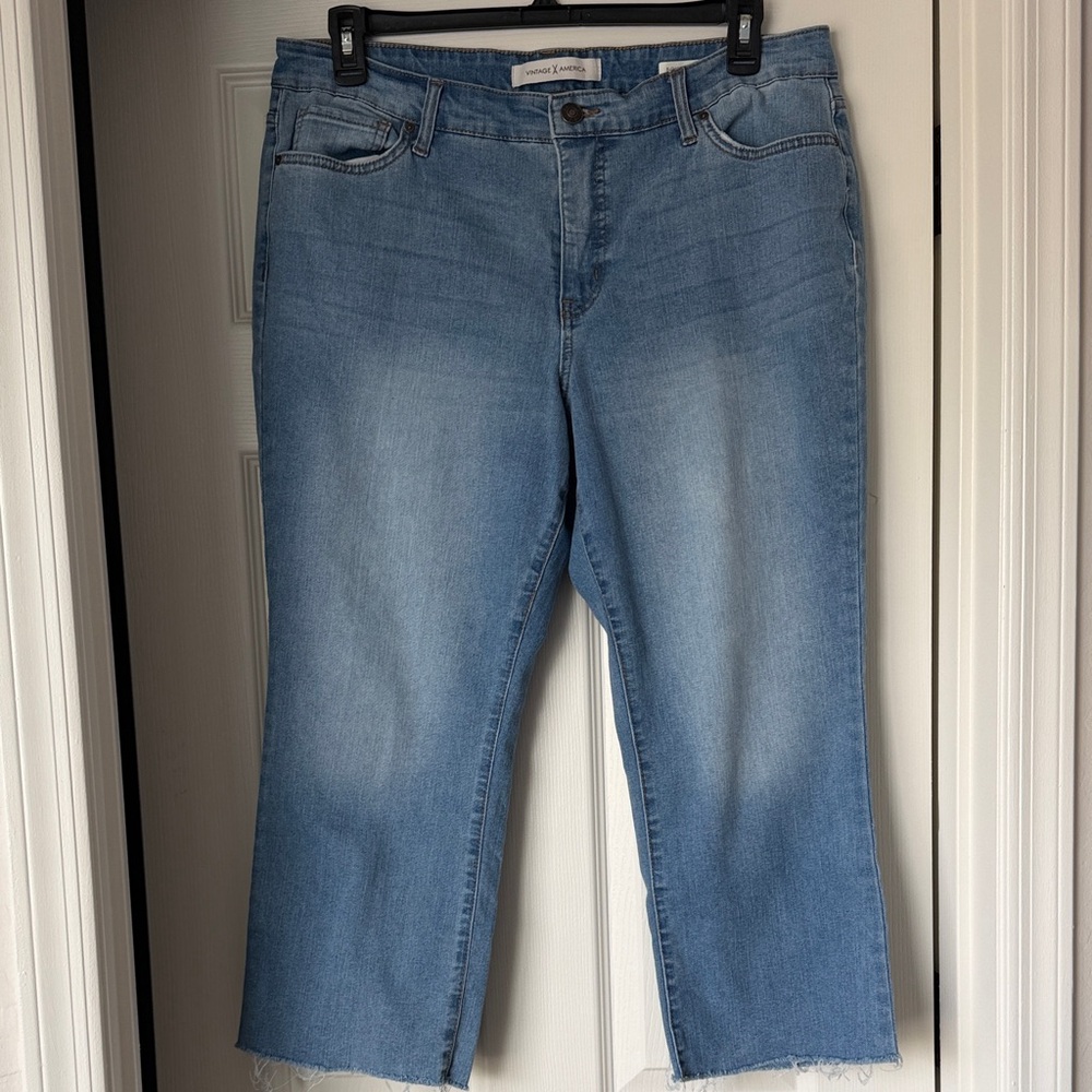 Vintage America Light Blue Cropped Straight Jeans